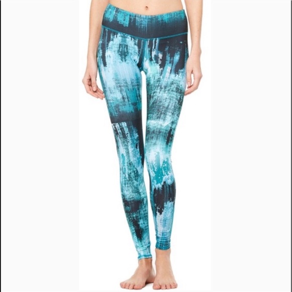 ALO Yoga Pants - ALO Airbrush Legging in Deep Teal Desert Sunset